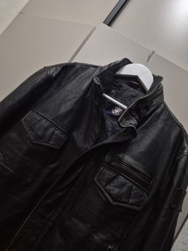 кожаная куртка, косуха, кожаные ботинки 9