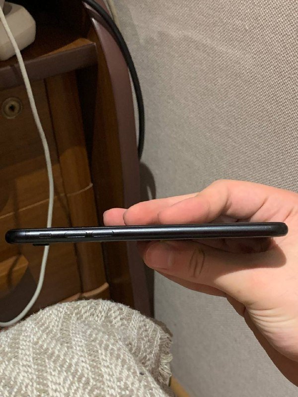 iPhone SE 2020 64gb 6