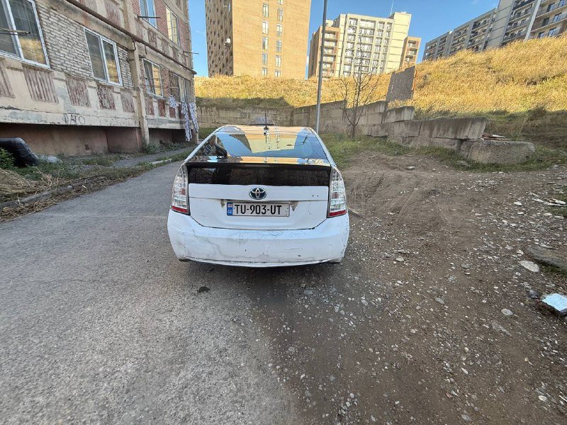 Toyota Prius 2012 года 5