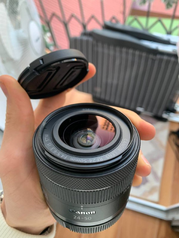 Canon RF 18-45mm, Canon RF 24-50mm 3