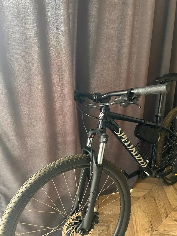 Горный велосипед Specialized Rockhopper Sport 29 4