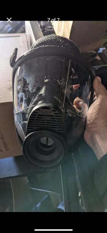 MSA Ultralite Air Mask Pressure Demand Oxygen System with Case 4