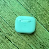 AirPods 3 2
