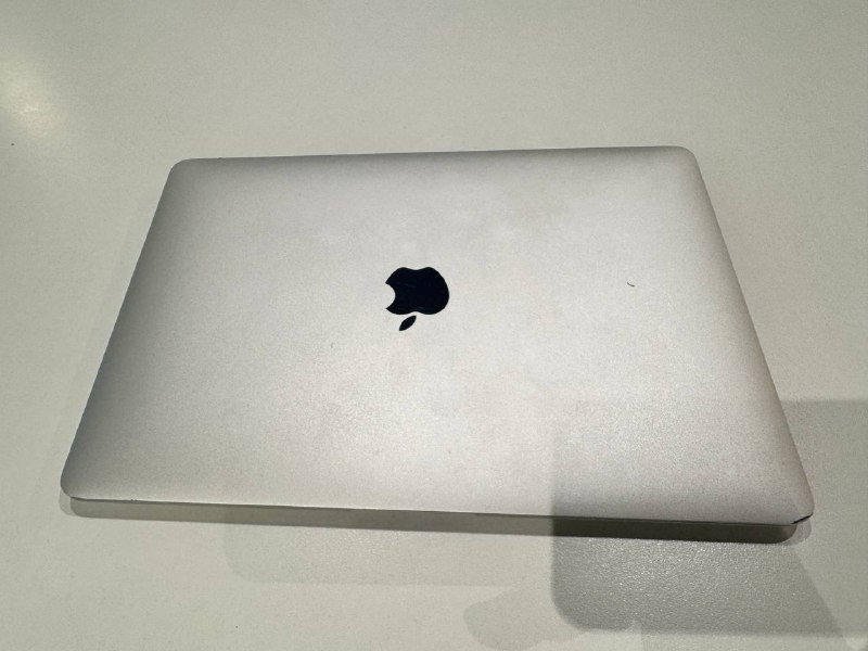 MacBook Air 13 2020 Intel Core i5 8GB 256GB SSD 3