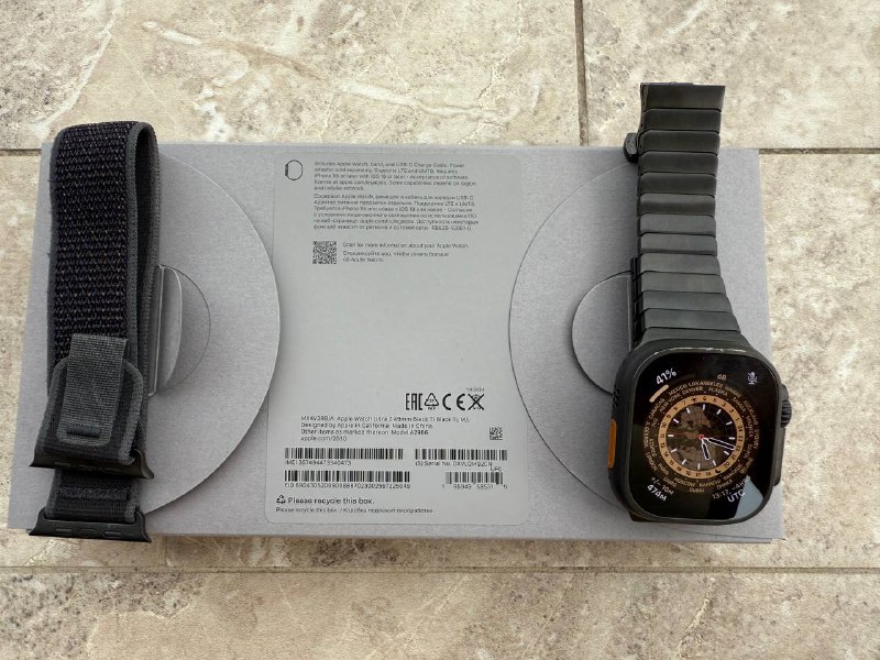 Apple Watch Ultra 2 black 4
