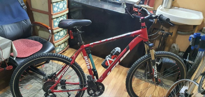 Велосипед KHS с гидравлическими тормозами Shimano 8