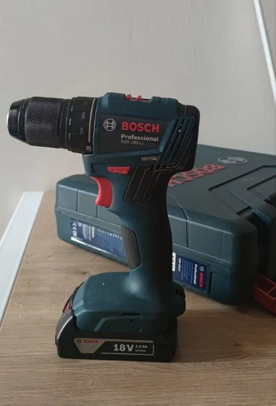 Аккумуляторная дрель-шуруповерт Bosch GSR 185-LI 1