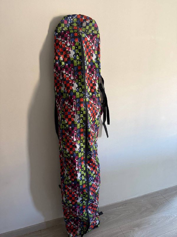 Сноуборд, куртка, ботинки, штаны, чехол, шлем 3