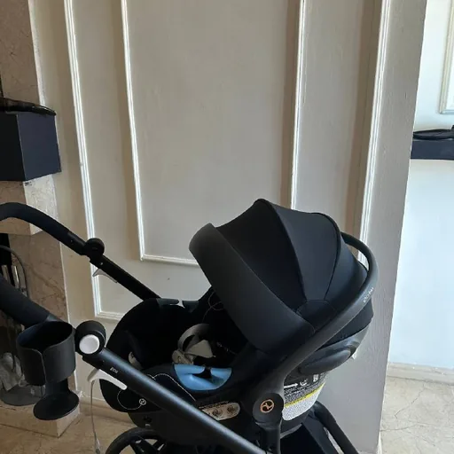 Автокресло Cybex, база изофикс