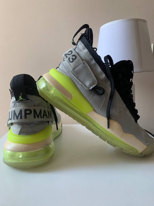 Nike Kyrie 5, Air Jordan Proto Max 720, Adidas Yeezy Quantum 4