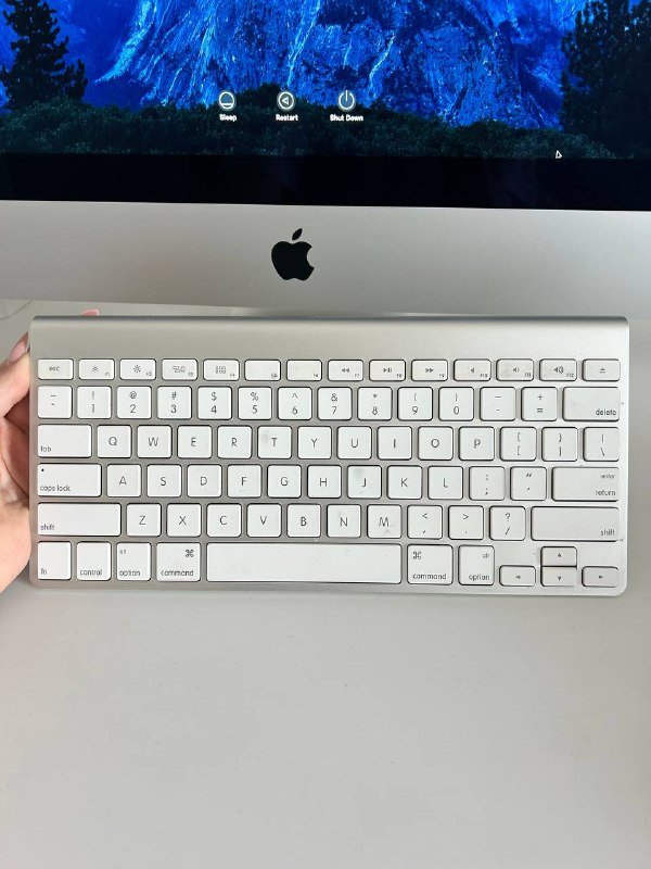 iMac 21.5" Late 2013 Intel Core i5 8GB RAM 4
