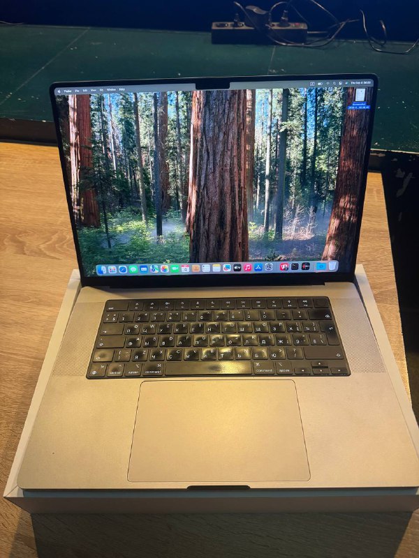 Macbook Pro 16 Inch 2021 32 / 512 4