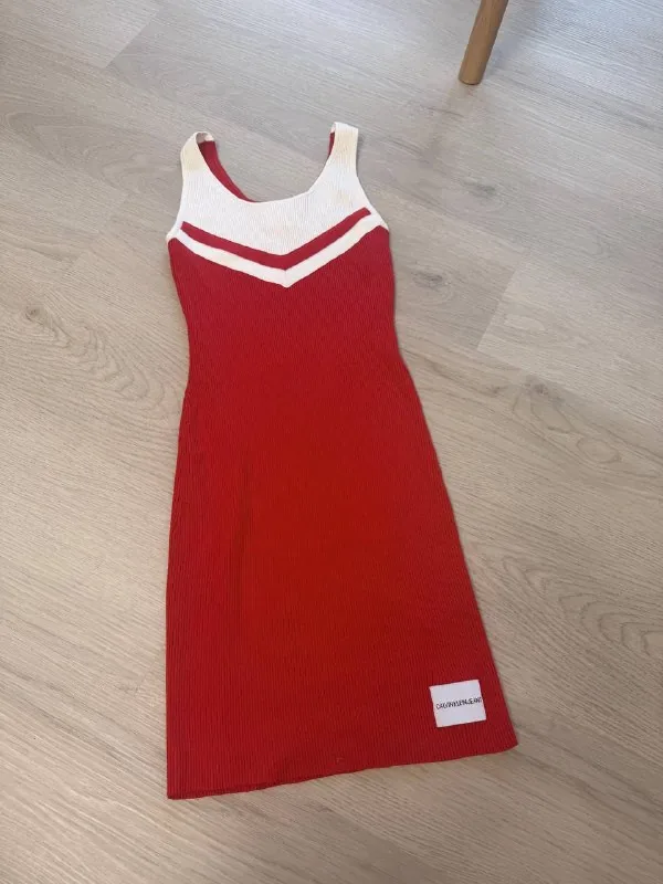 Платье Calvin Klein XS 1