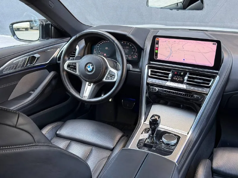 BMW 840i 6