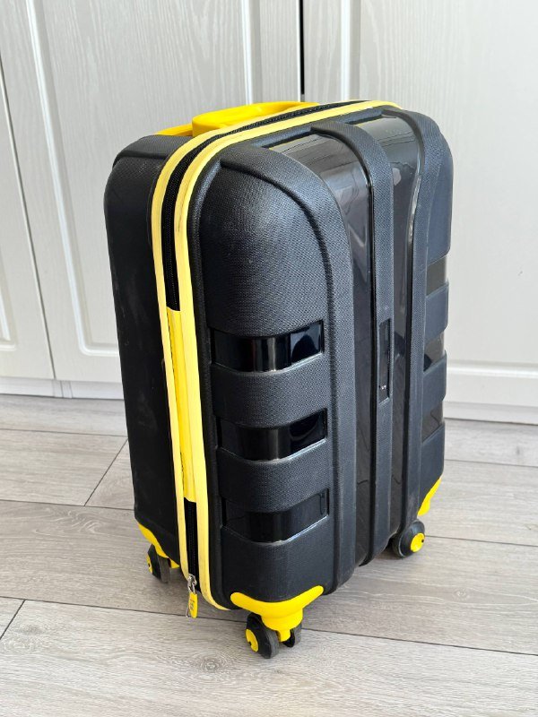 Силиконовый чемодан