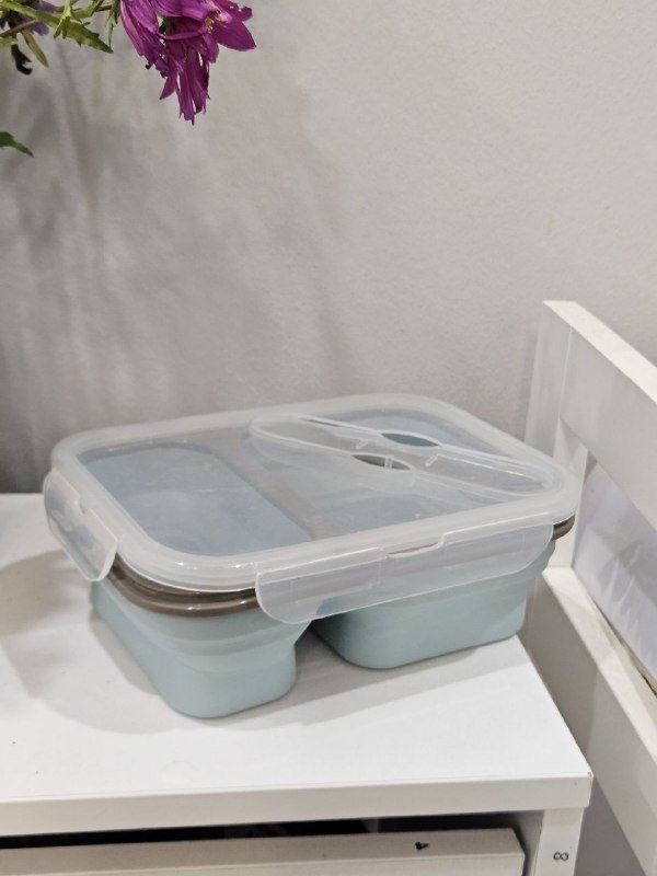 Силиконовый складной контейнер для еды с ложкой-вилкой 2