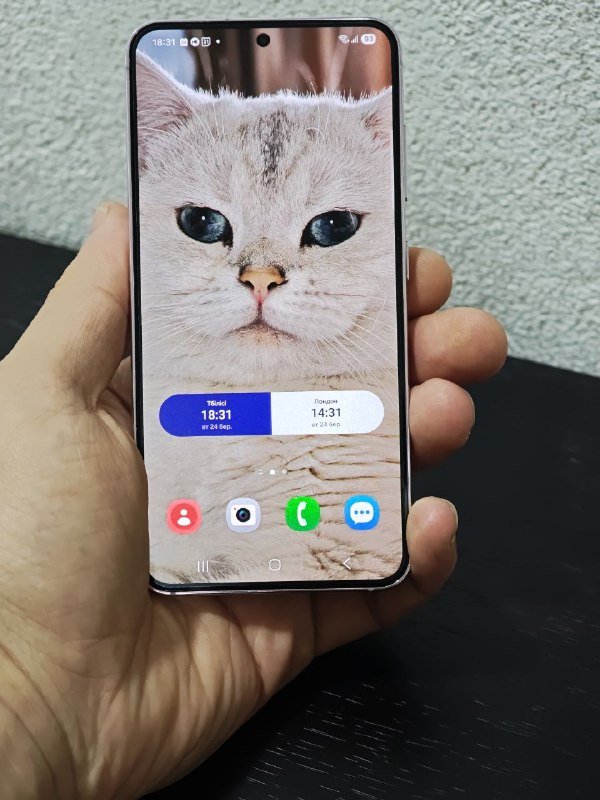 Samsung Galaxy S23, Xiaomi 15 Ultra 5