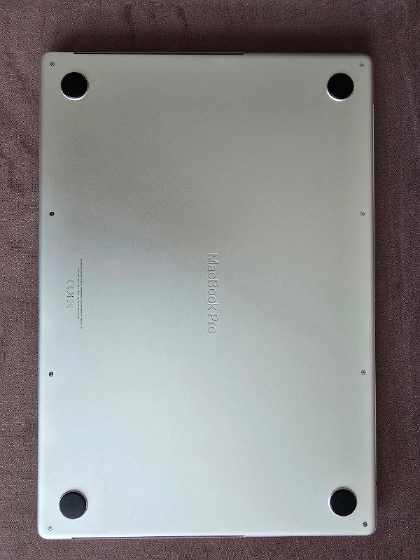 Macbook Pro 16 M2 Pro 16GB 512GB 3