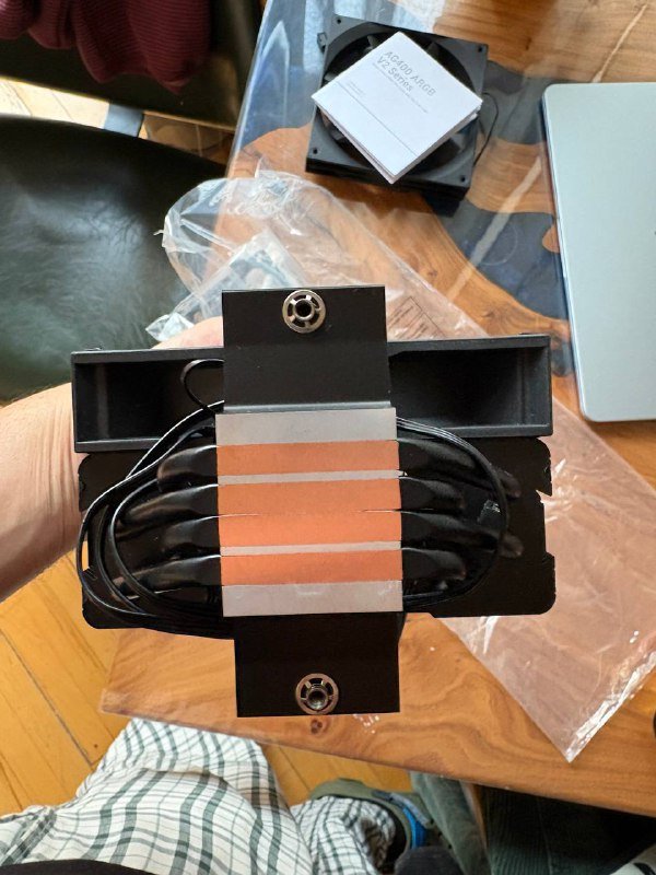 Кулер для процессора Deepcool AG400 BK ARGB V2 + вентилятор 4