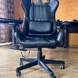 Компьютерный стул с подсветкой 2
