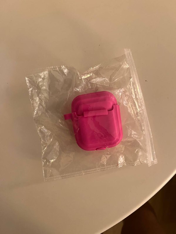 Комбинезон, джинсы, теплые футболки, комплект белья, чехол для AirPods 5