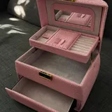 Iron, pink cosmetic case 5