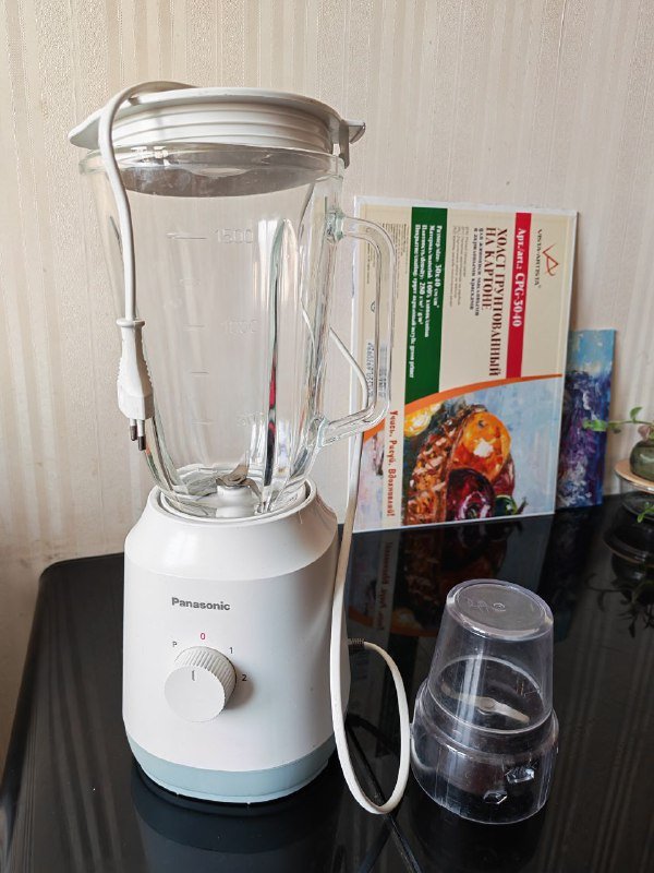 Блендер Panasonic 1