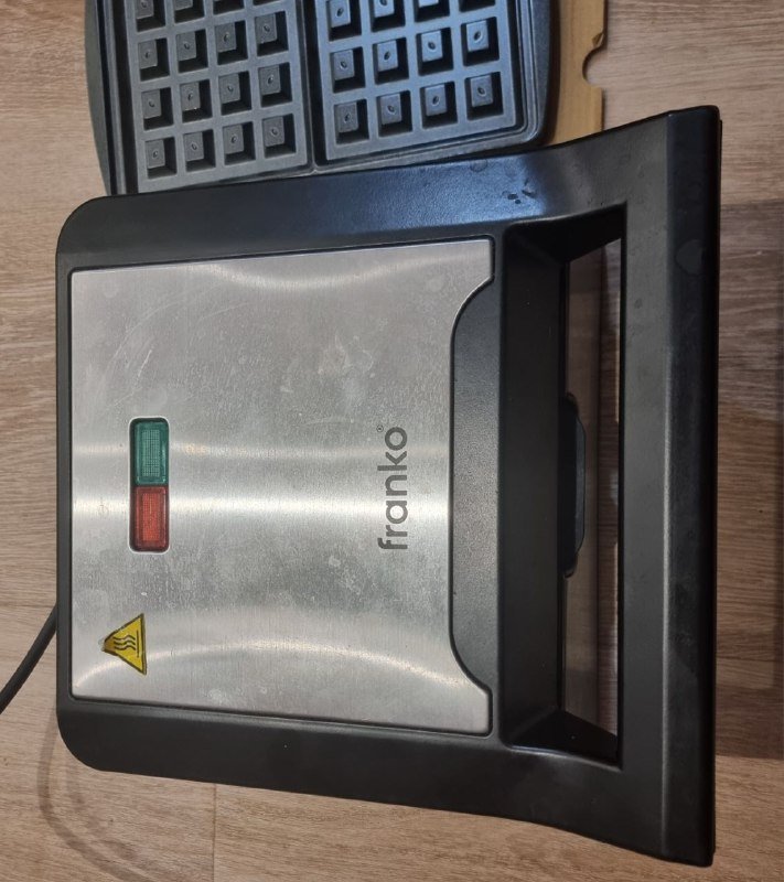 Вафельница Franko FSM-1144 с пластинами 2