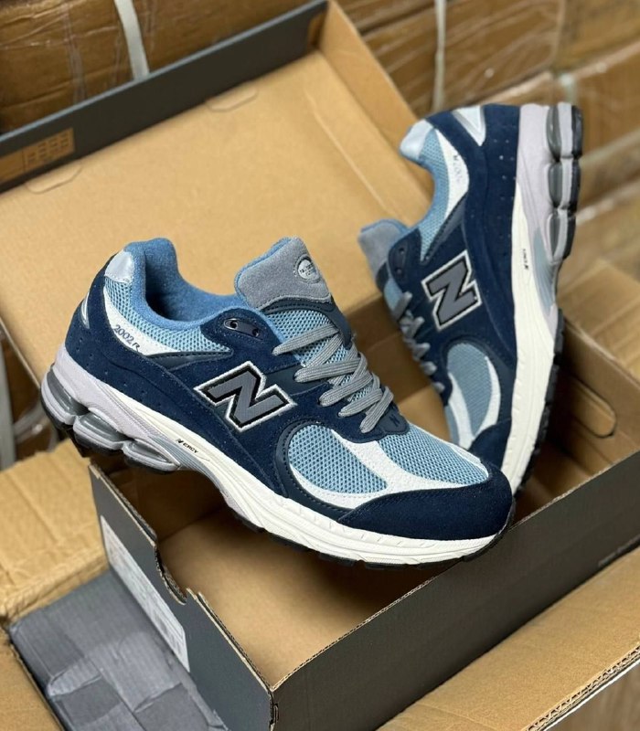 Кроссовки New Balance 2002r новые