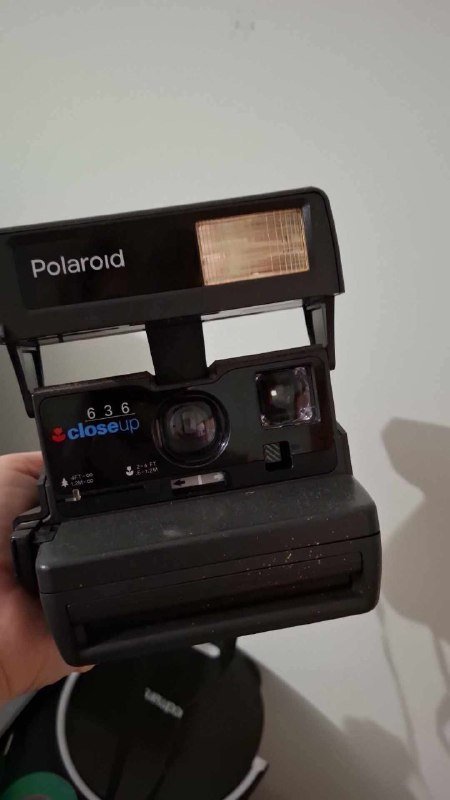 Фотокамера Polaroid CloseUp 636