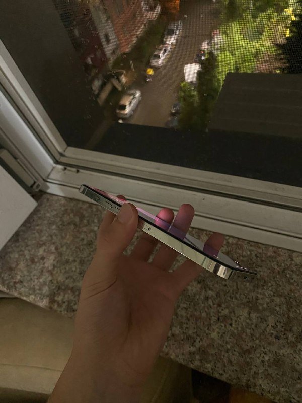 iPhone 12 Pro Max 128GB White 2