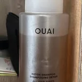 Шампунь OUAI Detox, блеск для губ Bobbi Brown 2