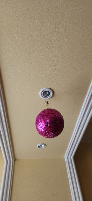 Брюки, треники Oysho, платье для беременных, новогодние гирлянды, носок, дискошар 6