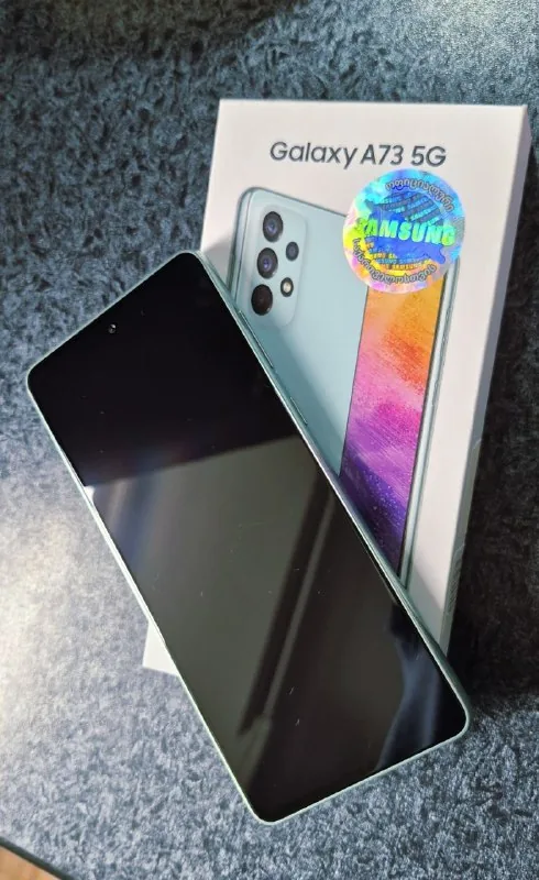 Samsung Galaxy A73 5G, Buds 3 FE, кейсы 1