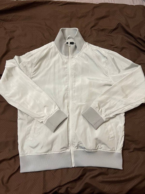 ветровка M размер