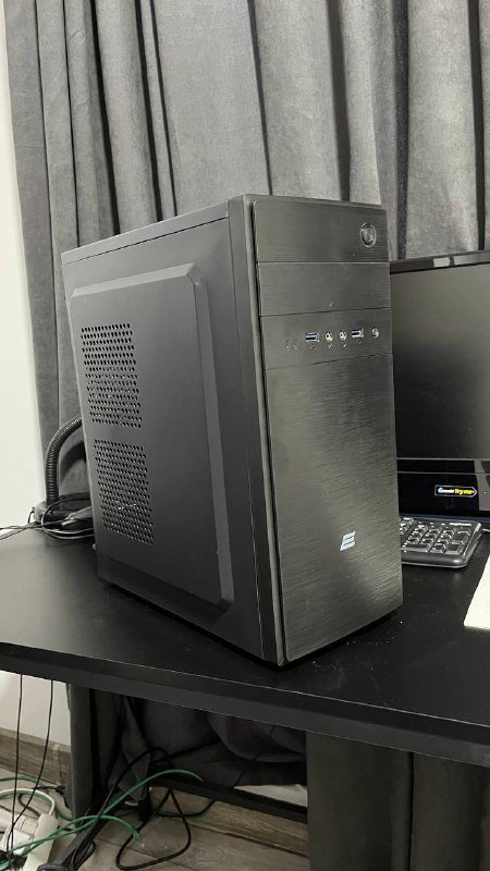 Компьютер Intel Core i7 9700F, 48 Gb RAM, RTX 3060 Ti, SSD и монитор Asus