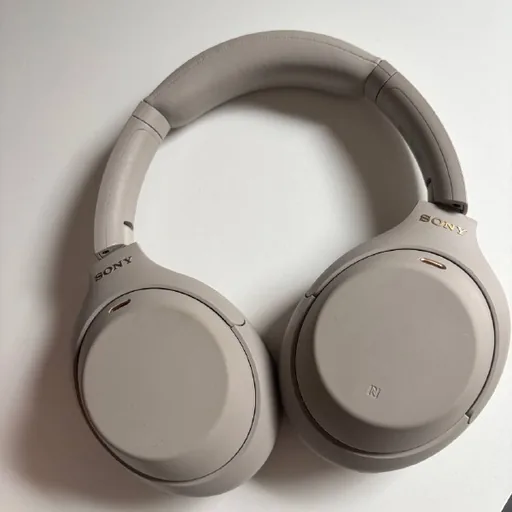 Sony WH-1000XM4 беспроводные наушники