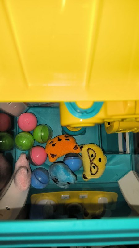 Игрушка автомат с клешней и мягкими игрушками 3