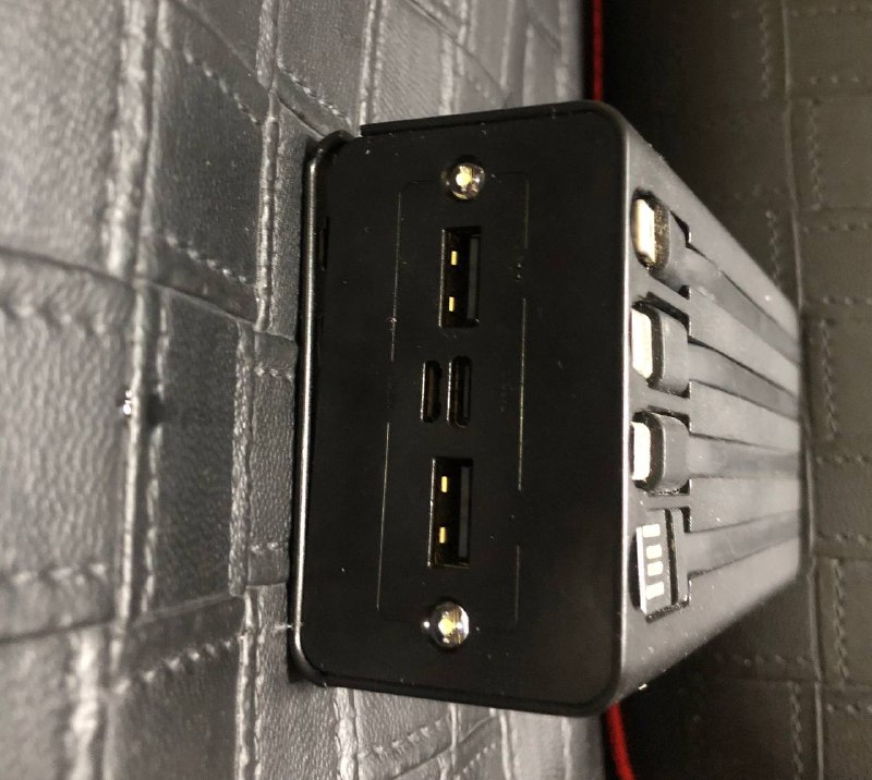Power Bank 50000 mAh с дефектами 4