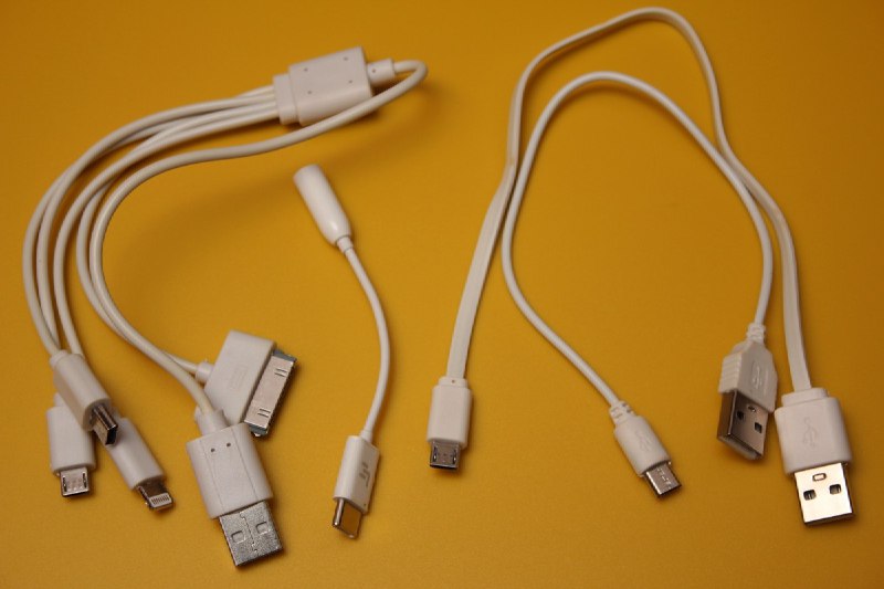 Контроллер PCI - USB(2.0) 4+1, Сетевая карта PCI, USB to HDD, Регуляторы скорости вентиляторов ПК, Переходник DVI to VGA, Набор кабелей 6