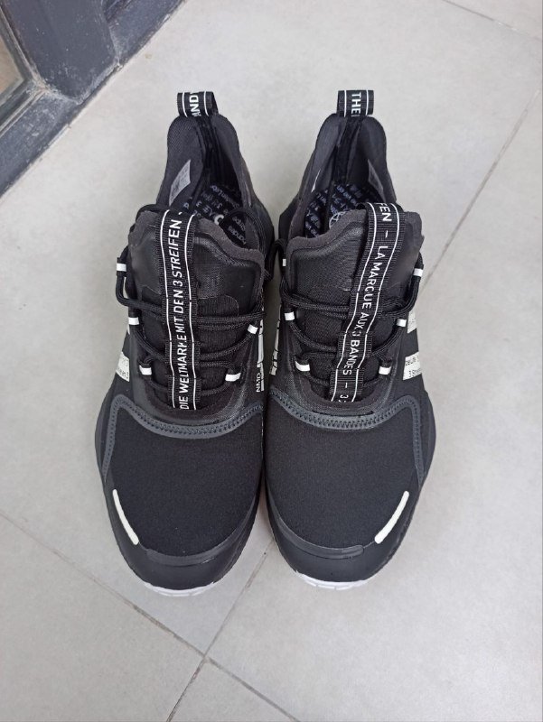 Кроссовки Adidas, тапочки Next