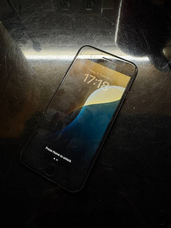 iPhone SE 2020 64GB, iPhone SE 2020 128GB