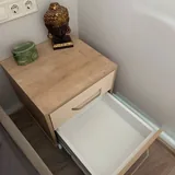 Прикроватная тумбочка с двумя ящиками 4