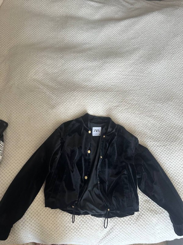 Куртка Guess (xs/s), Пиджак Guess (xs/s), Ветровка Zara (xs) 6