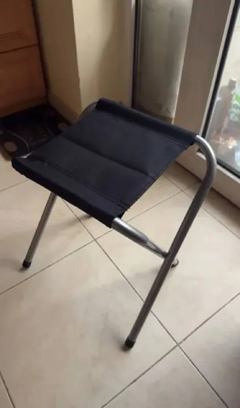 Folding chairs