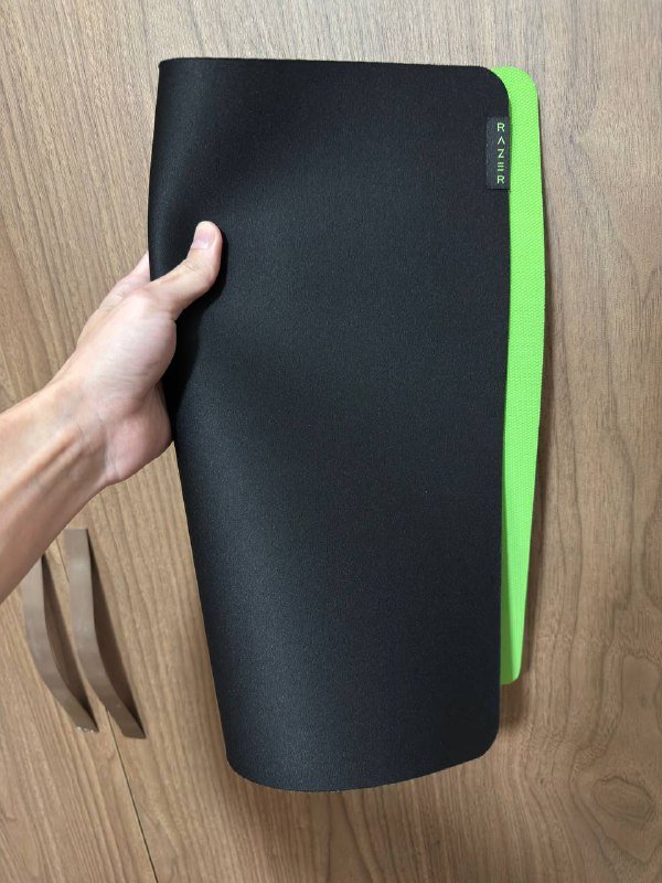 Коврик для мыши RAZER V2 GIGANTUS L 2