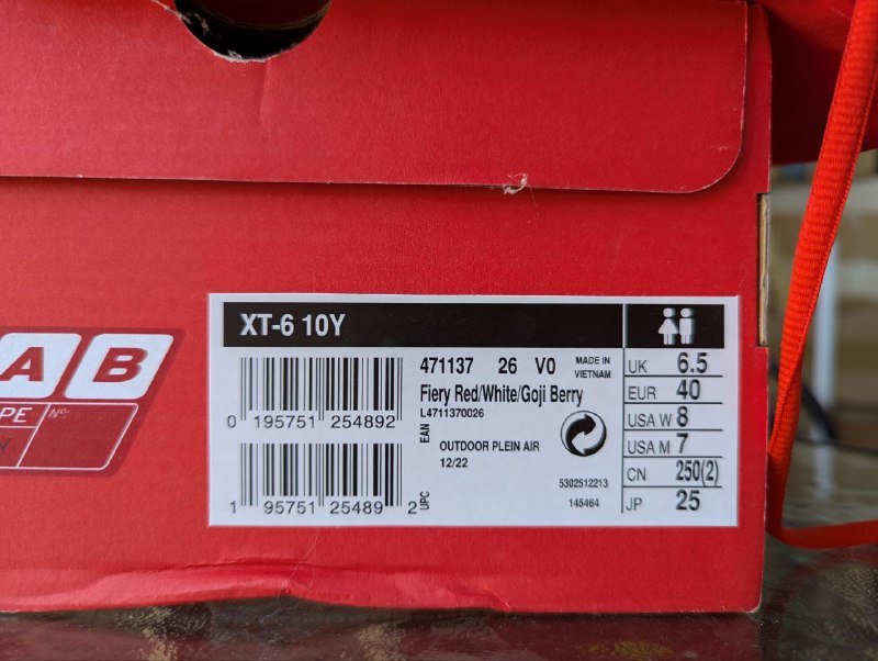 кроссовки Salomon XT-6 10Y лимитированное издание 7