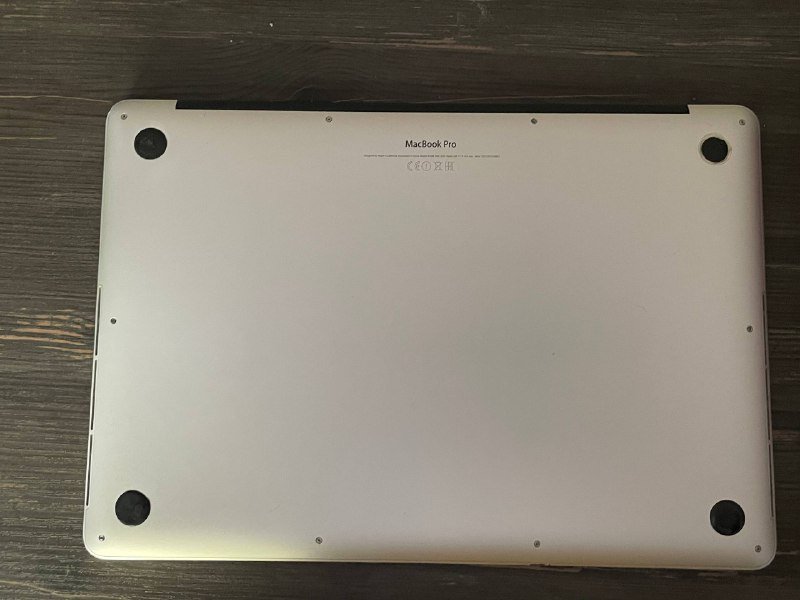MacBook Pro 15" Mid 2015 i7 2.8GHz 16GB 1TB SSD 3