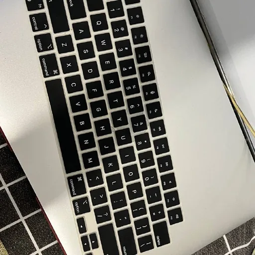 Накладка на клавиатуру MacBook, усилители WiFi, вентилятор, клавиатура для iPad, очки, щетка-триммер, USB лампа, розетка-таймер