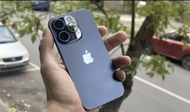 iPhone 15 Pro 512GB 1